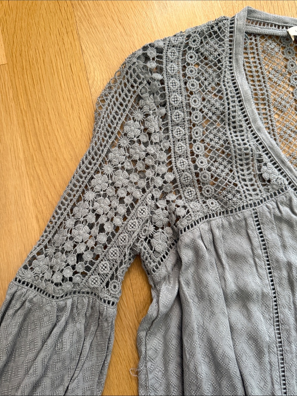 New lovestitch Crochet Yoke Button-Front Blouse - Picture 4 of 5